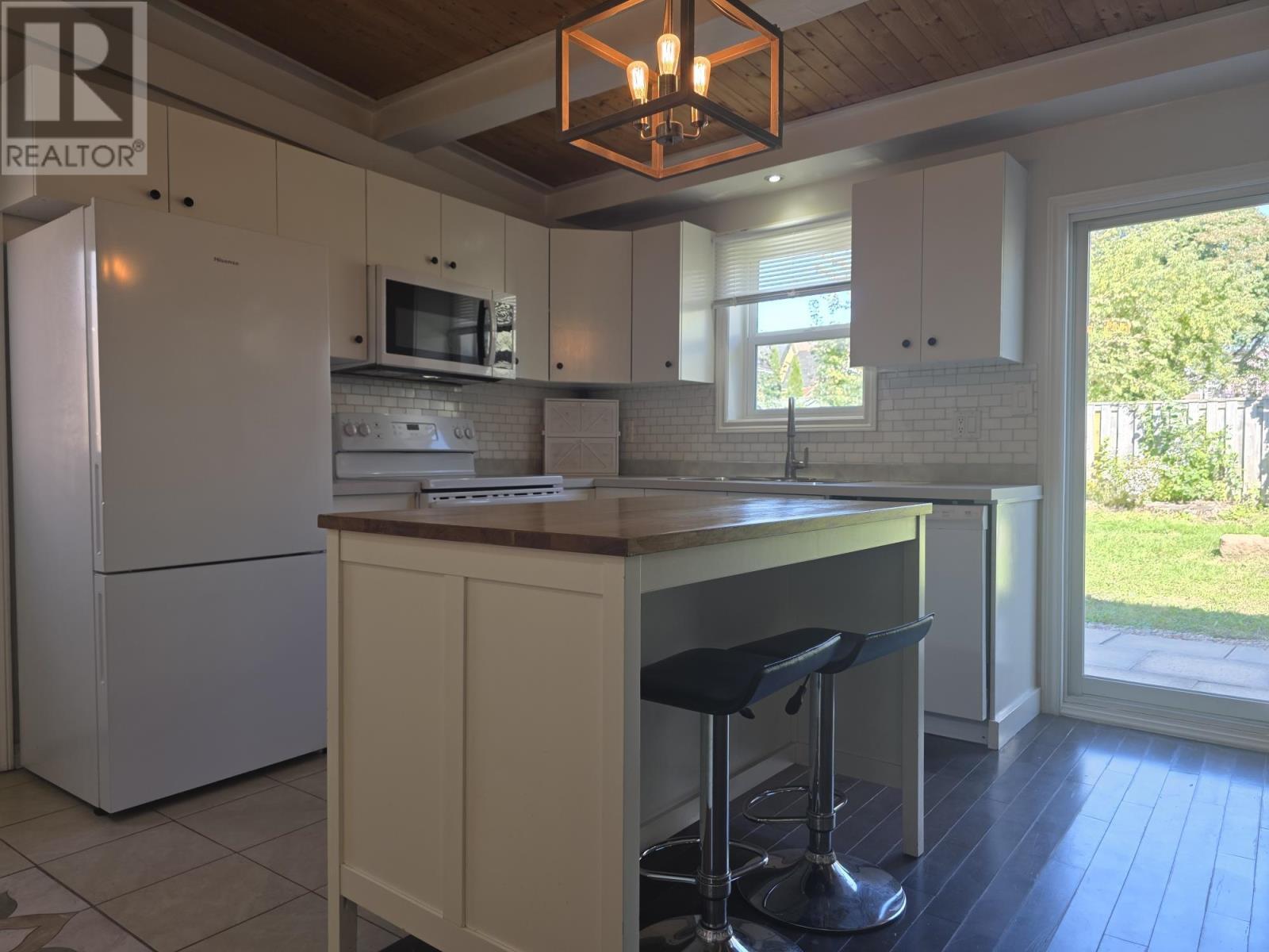 30-32 Spring Park Road, Charlottetown, Prince Edward Island  C1A 3X8 - Photo 39 - 202624358