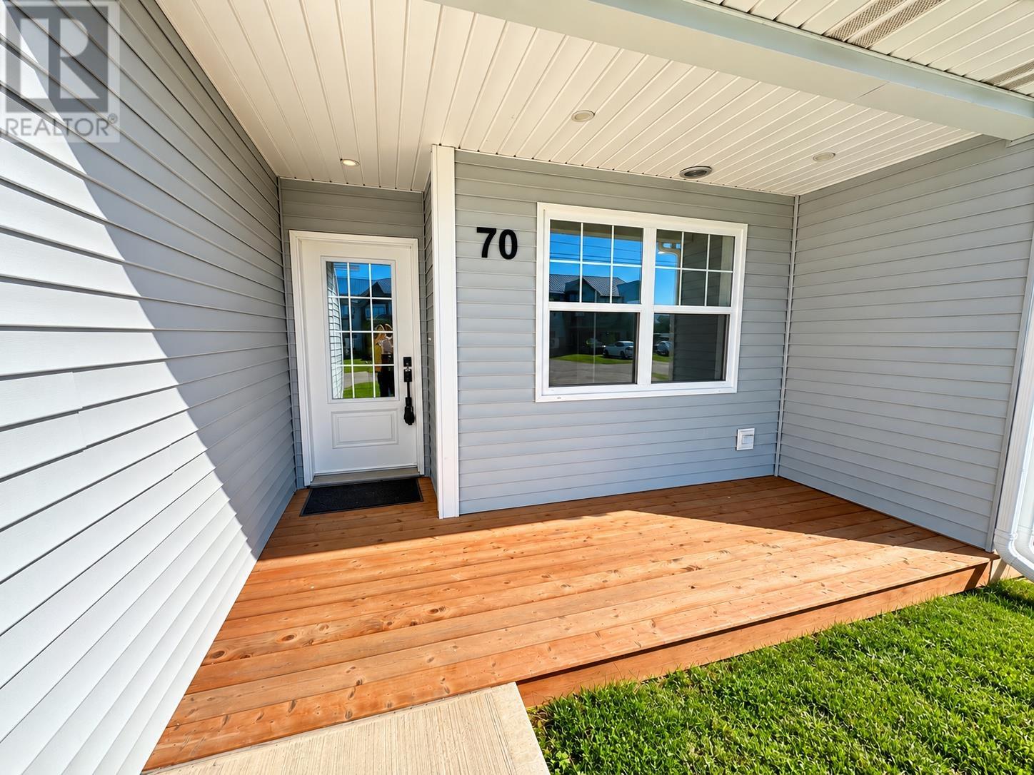 70 Kelly Heights, Stratford, Prince Edward Island  C1B 4M2 - Photo 3 - 202624388