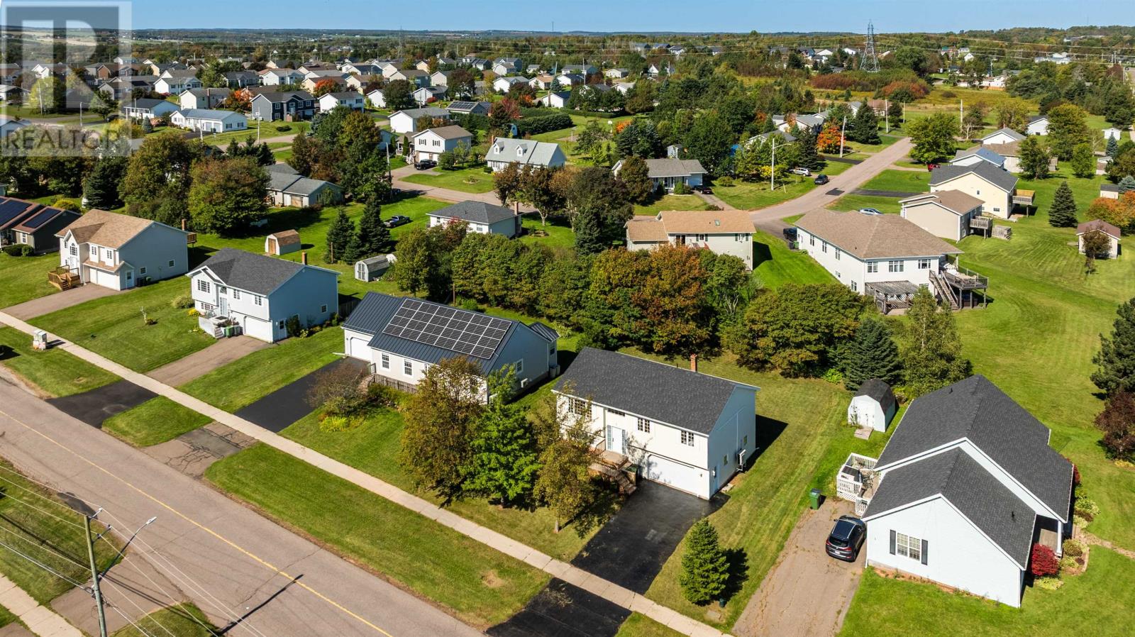 5 Commonwealth Avenue, Charlottetown, Prince Edward Island  C1E 2E7 - Photo 2 - 202624498