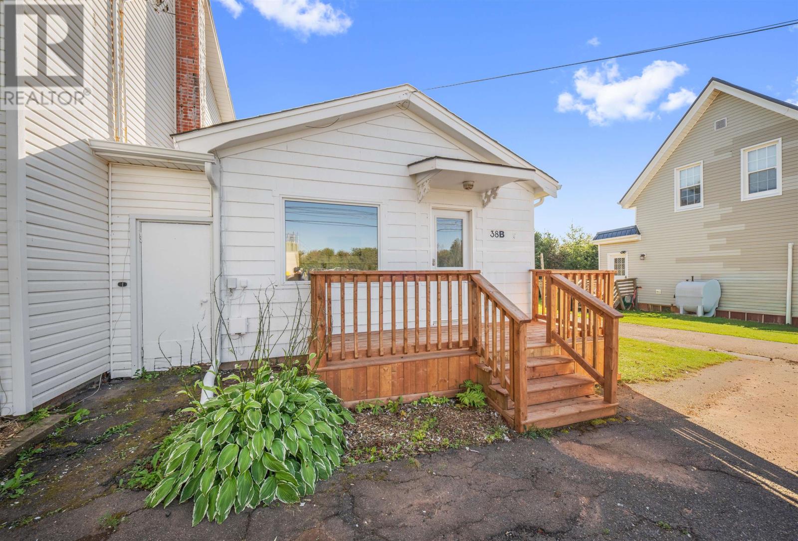 38 Broadway Street, Kensington, Prince Edward Island  C0B 1M0 - Photo 2 - 202624510