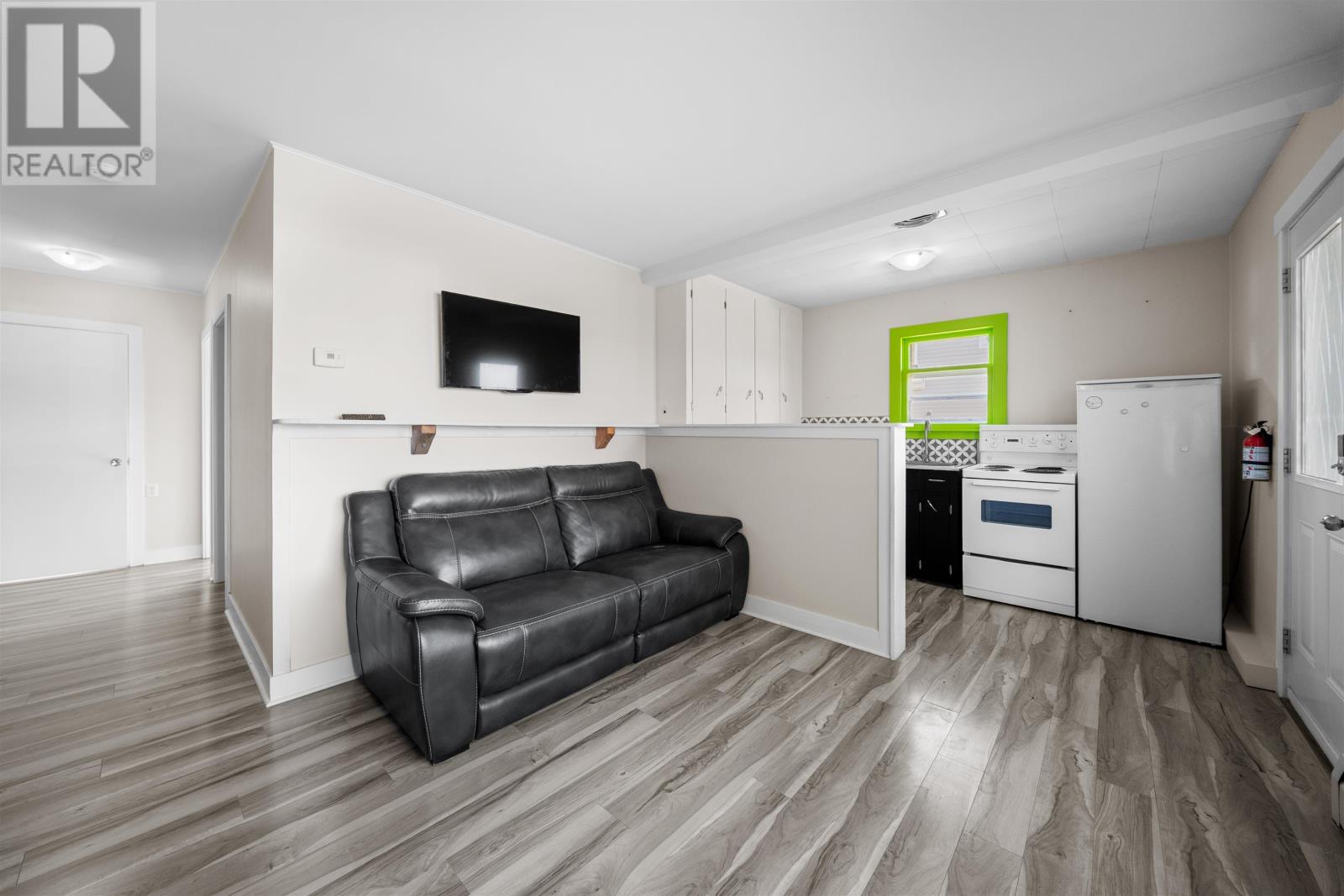 38 Broadway Street, Kensington, Prince Edward Island  C0B 1M0 - Photo 3 - 202624510