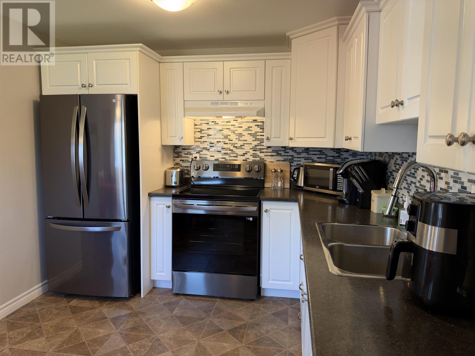 89 Evergreen Drive, Summerside, Prince Edward Island  C1N 4H8 - Photo 5 - 202624662
