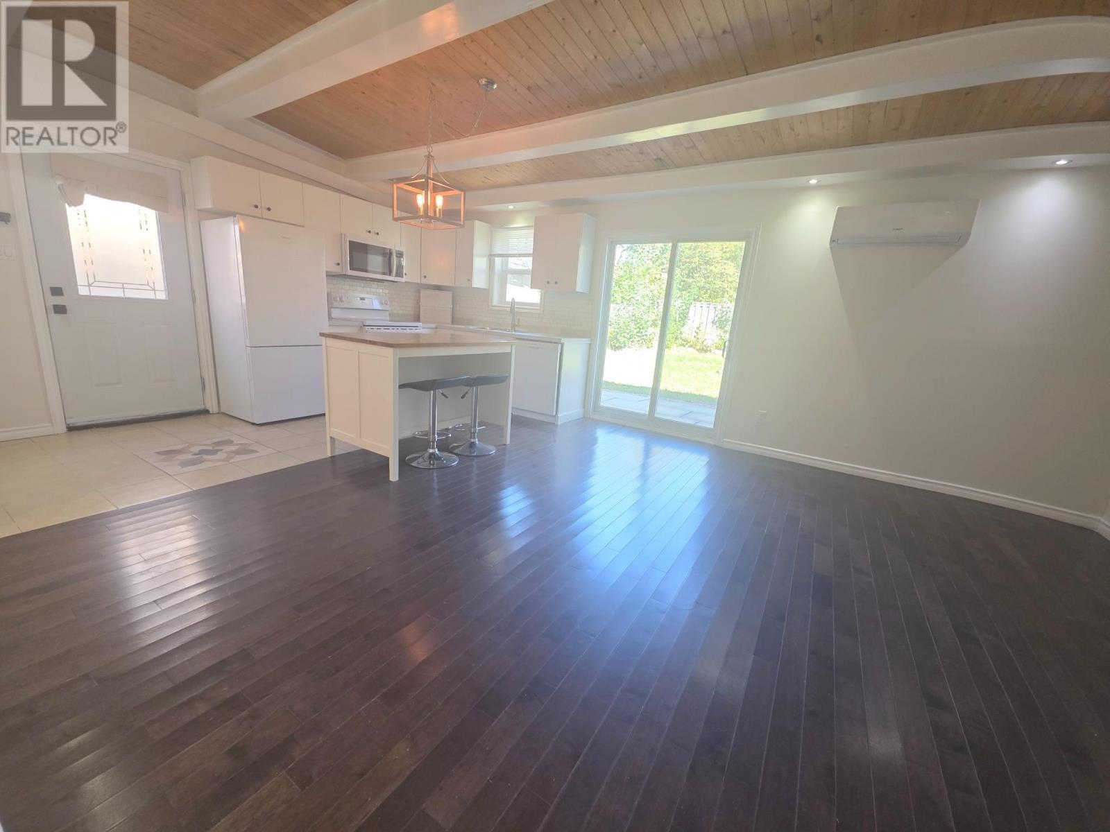 30-32 Spring Park Road, Charlottetown, Prince Edward Island  C1A 3X8 - Photo 16 - 202624786