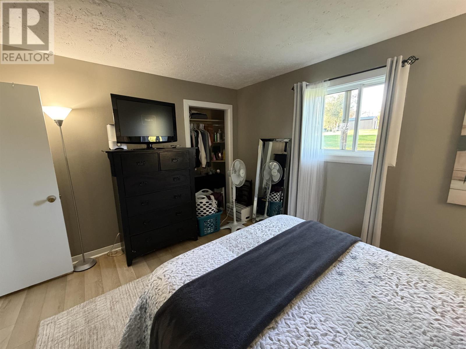 63a&b Brackley Point Road, Charlottetown, Prince Edward Island  C1A 6Y3 - Photo 11 - 202624965