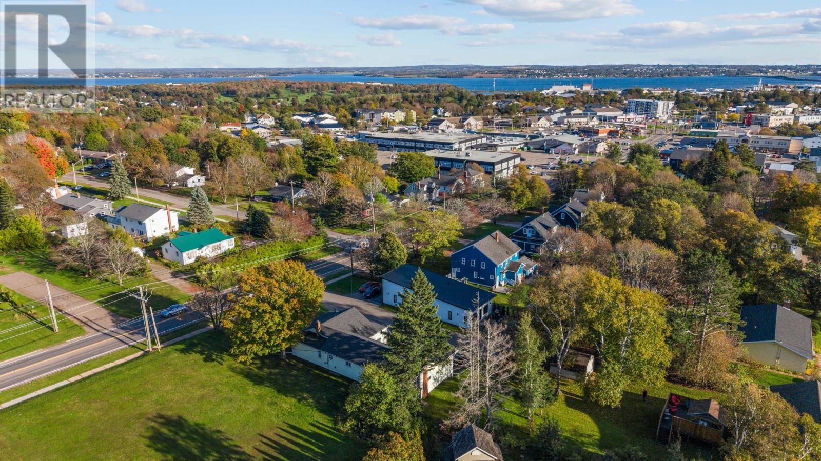63a&b Brackley Point Road, Charlottetown, Prince Edward Island  C1A 6Y3 - Photo 18 - 202624965