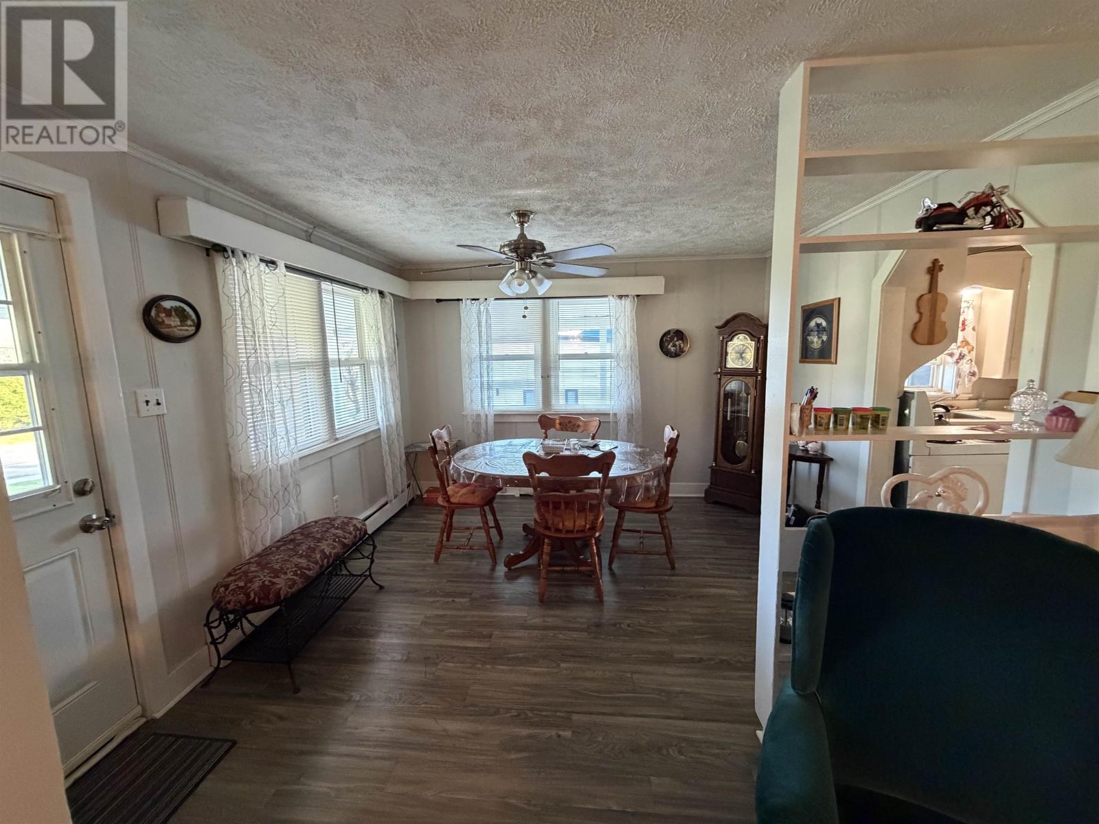 63a&b Brackley Point Road, Charlottetown, Prince Edward Island  C1A 6Y3 - Photo 7 - 202624965