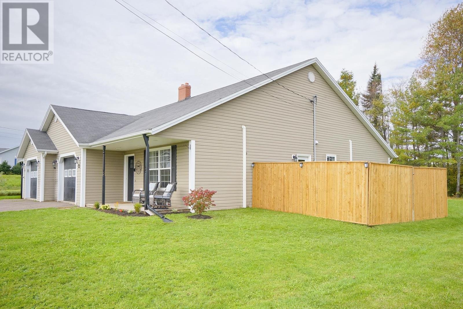 23 Heatherway Drive, Cornwall, Prince Edward Island  C0A 1H0 - Photo 28 - 202625057