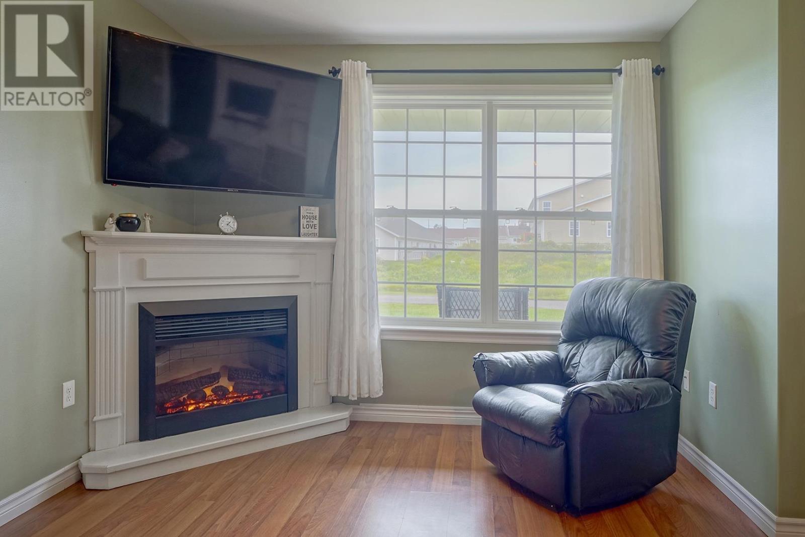 23 Heatherway Drive, Cornwall, Prince Edward Island  C0A 1H0 - Photo 5 - 202625057