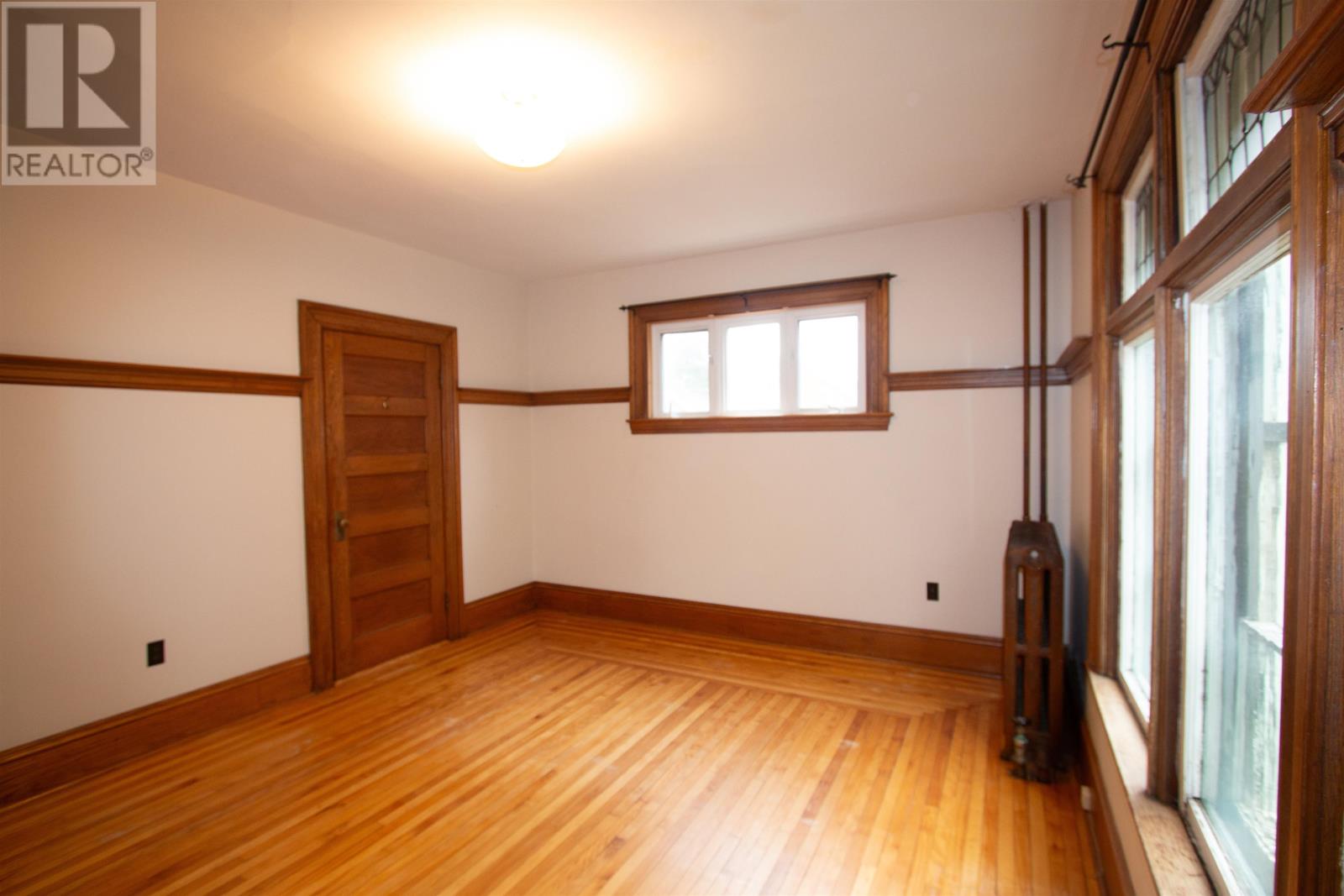211 Notre Dame Street, Summerside, Prince Edward Island  C1N 1R7 - Photo 13 - 202625123
