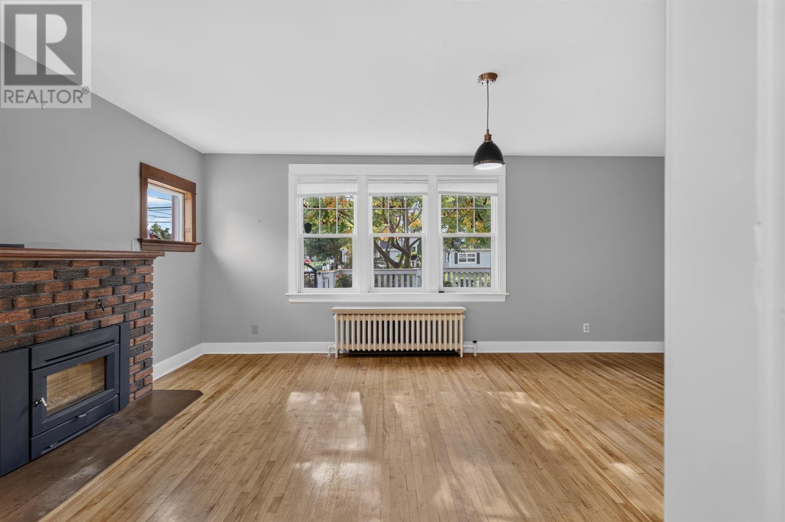 82 Weymouth Street, Charlottetown, Prince Edward Island  C1A 4Y8 - Photo 8 - 202625139