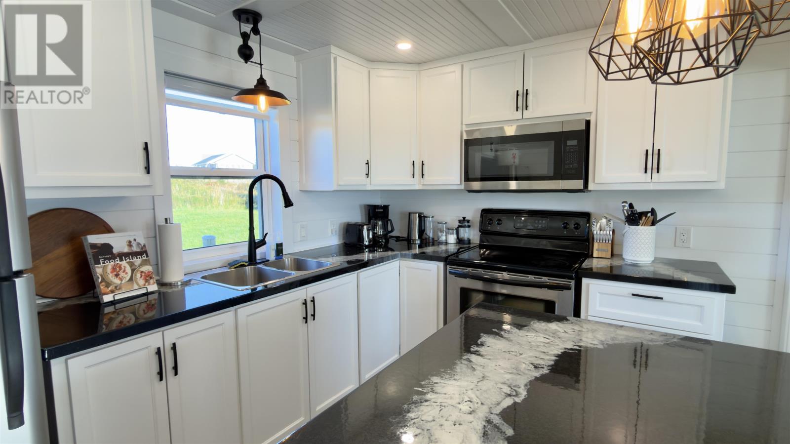 37 Wild Flower Lane, Darnley, Prince Edward Island  C0B 1M0 - Photo 18 - 202625216