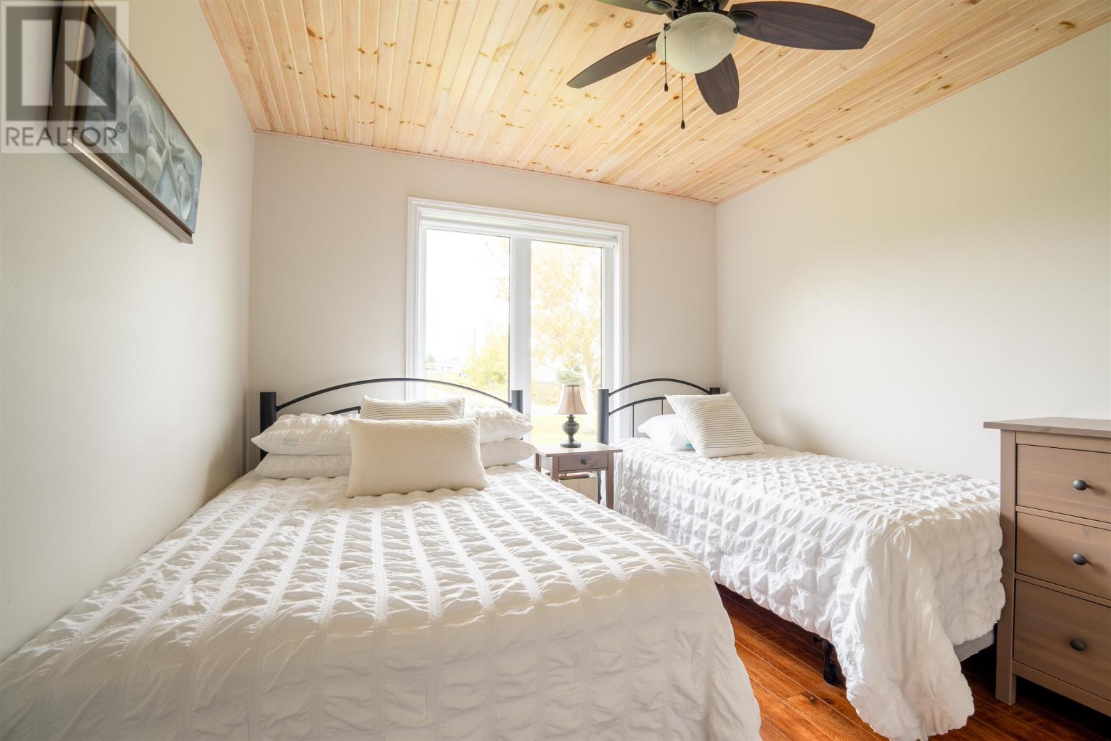25 Burns Avenue, Stanley Bridge, Prince Edward Island  C0A 1E0 - Photo 37 - 202625241