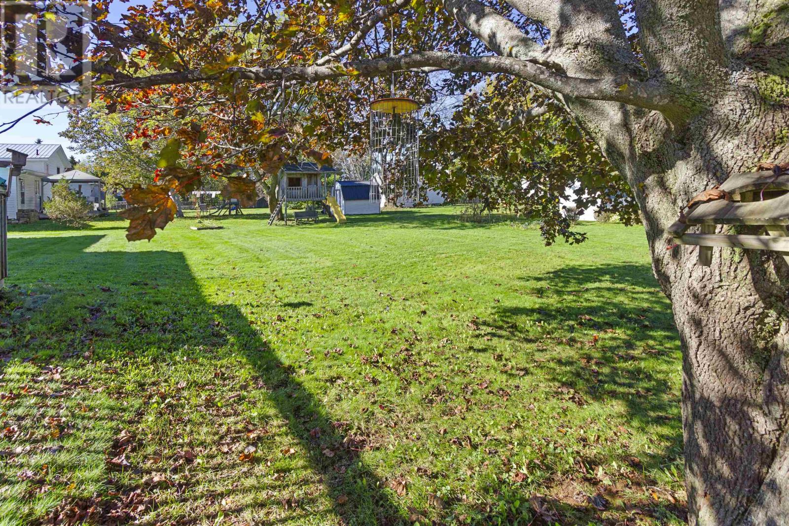 11 Holland Drive, Stratford, Prince Edward Island  C1B 1S9 - Photo 34 - 202625332