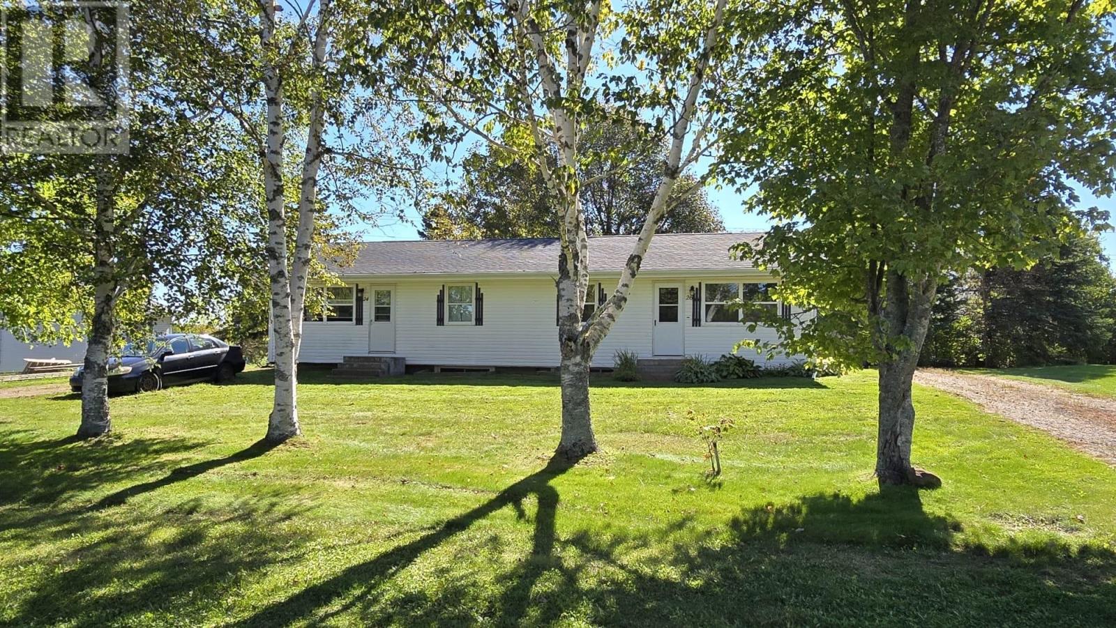 24-26 Thorndale Drive, Winsloe South, Prince Edward Island  C1E 1S9 - Photo 25 - 202625377