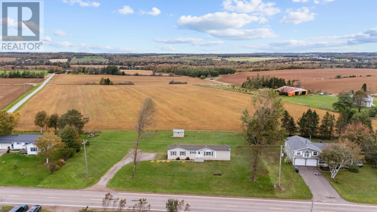 680 Rte 225 Route, Hampshire, Prince Edward Island  C0A 1Y0 - Photo 6 - 202625414