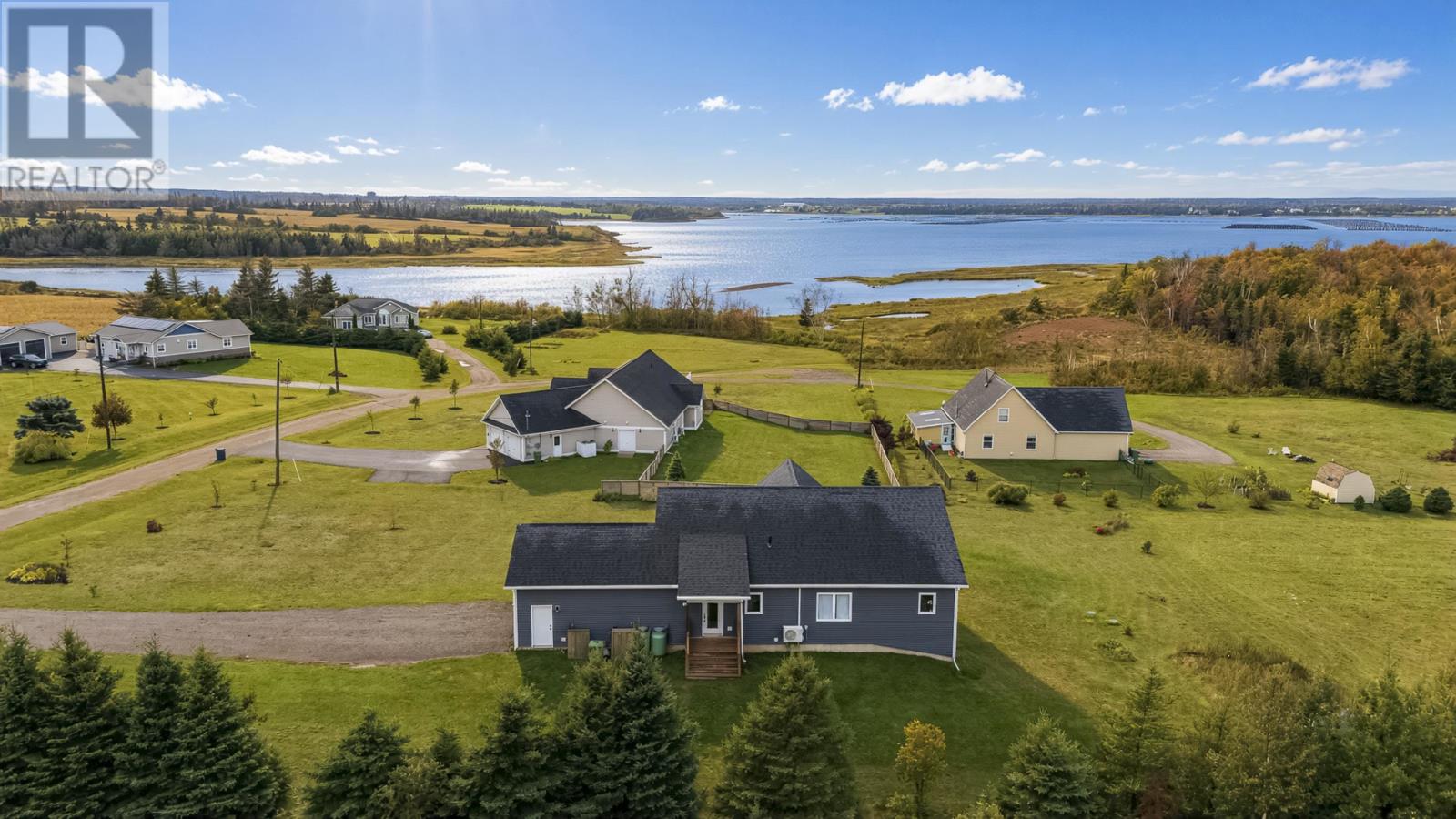 74 Pine Street, Brackley, Prince Edward Island  C1E 2W1 - Photo 2 - 202625626