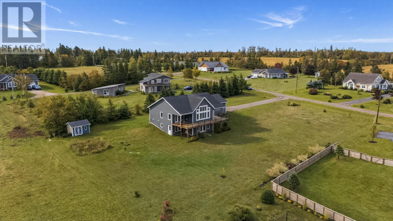 74 Pine Street, Brackley, Prince Edward Island  C1E 2W1 - Photo 4 - 202625626