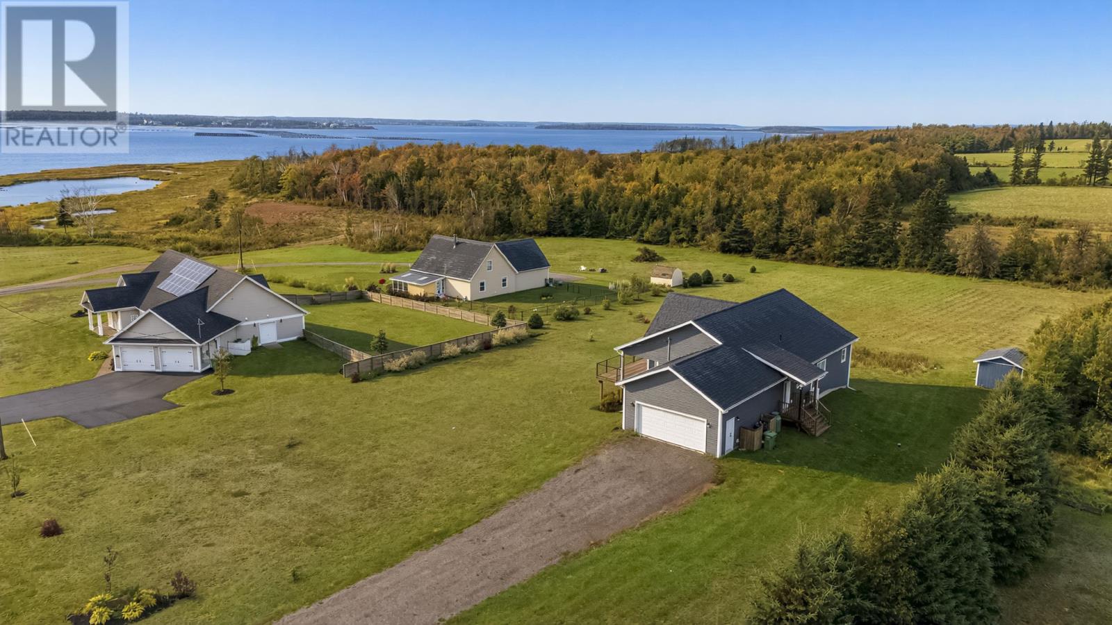 74 Pine Street, Brackley, Prince Edward Island  C1E 2W1 - Photo 5 - 202625626