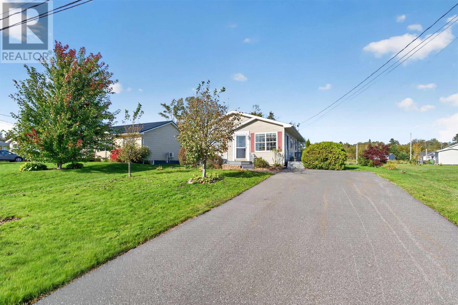 22 Seapine Court, East Royalty, Prince Edward Island  C1C 1R9 - Photo 15 - 202625642