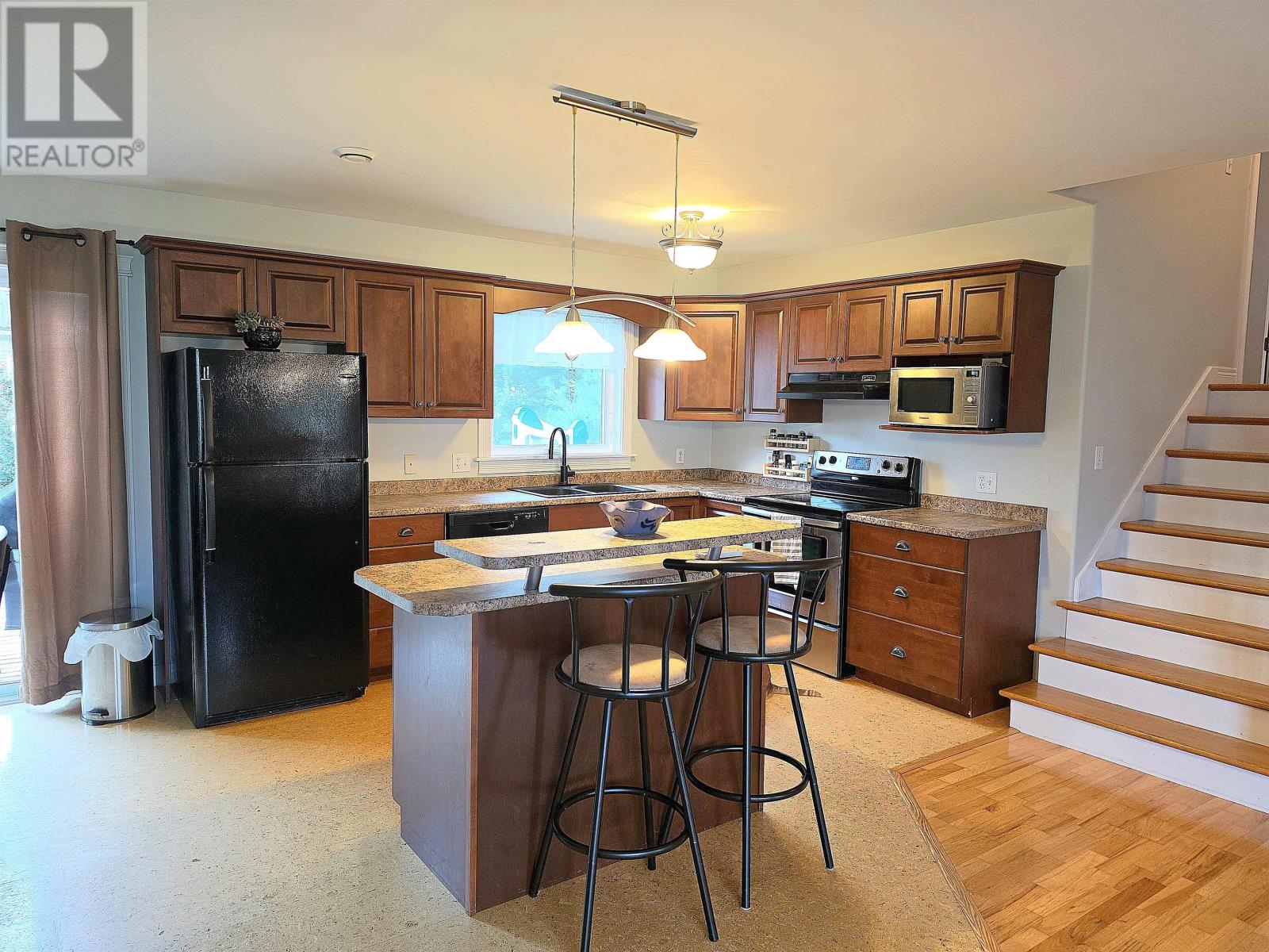 38 Sandlewood Street, West Royalty, Prince Edward Island  C1E 0A6 - Photo 2 - 202625762