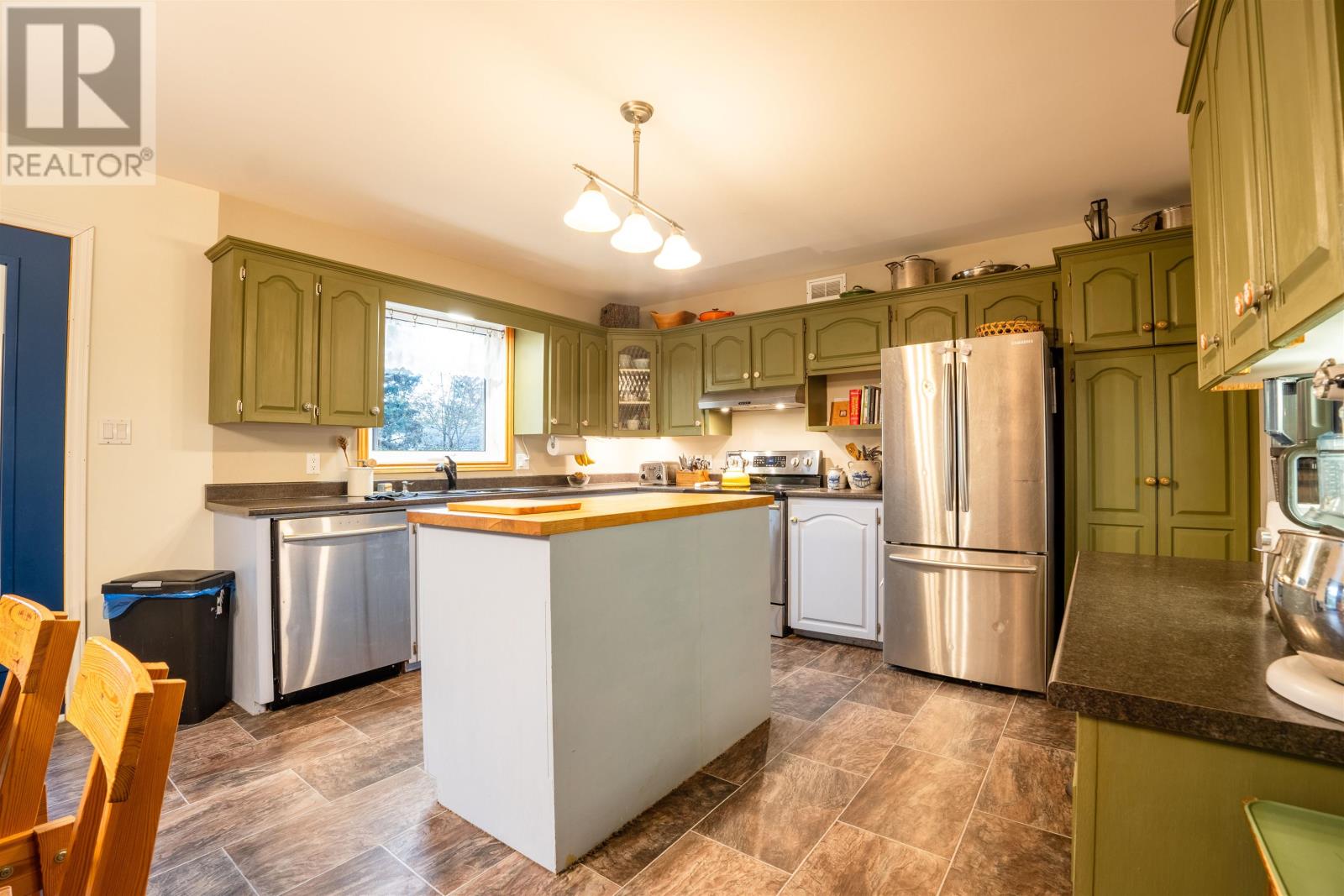 124 Greensview Drive, Stratford, Prince Edward Island  C1B 1N2 - Photo 15 - 202625784