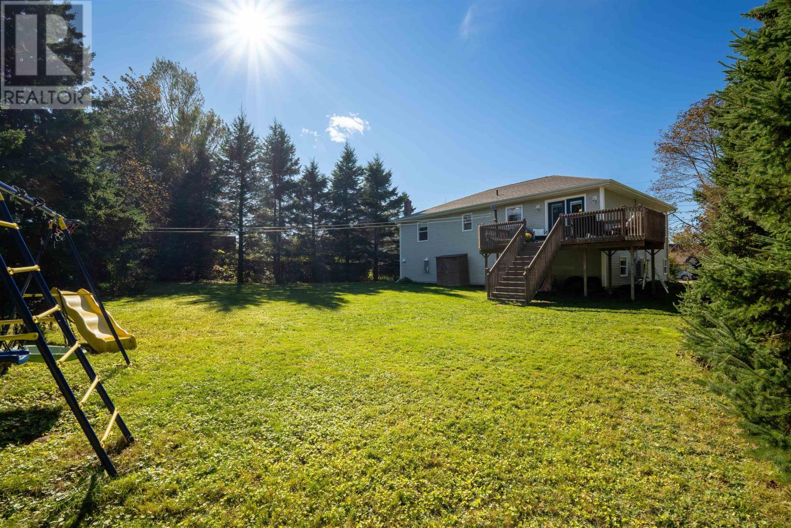 124 Greensview Drive, Stratford, Prince Edward Island  C1B 1N2 - Photo 9 - 202625784