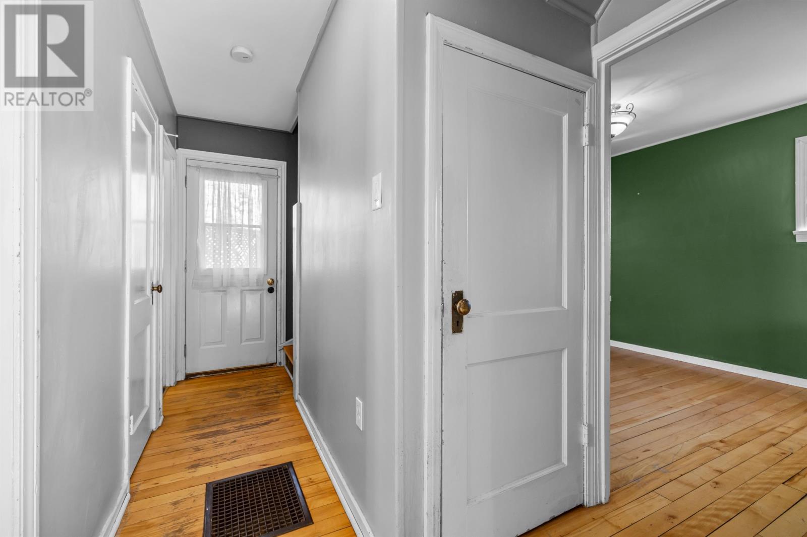 58 Orlebar Street, Charlottetown, Prince Edward Island  C1A 4X7 - Photo 9 - 202625842