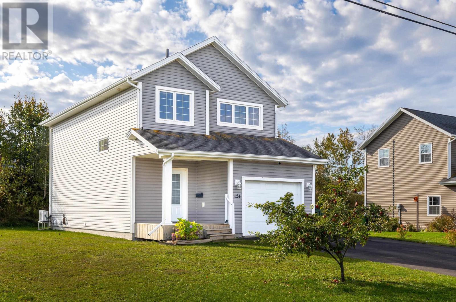 124 Barbour Circle, Charlottetown, Prince Edward Island  C1A 0A4 - Photo 2 - 202625876