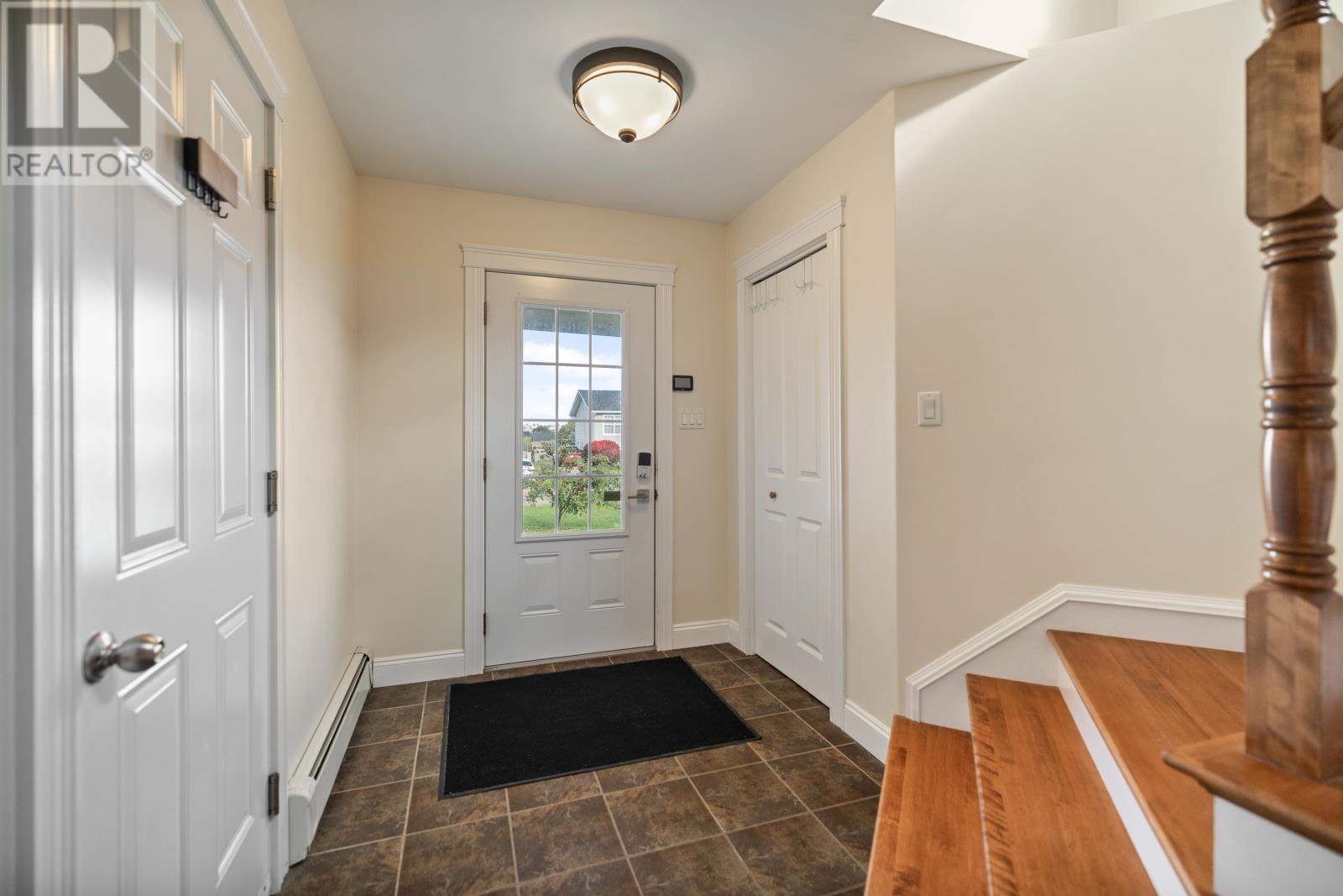 124 Barbour Circle, Charlottetown, Prince Edward Island  C1A 0A4 - Photo 4 - 202625876