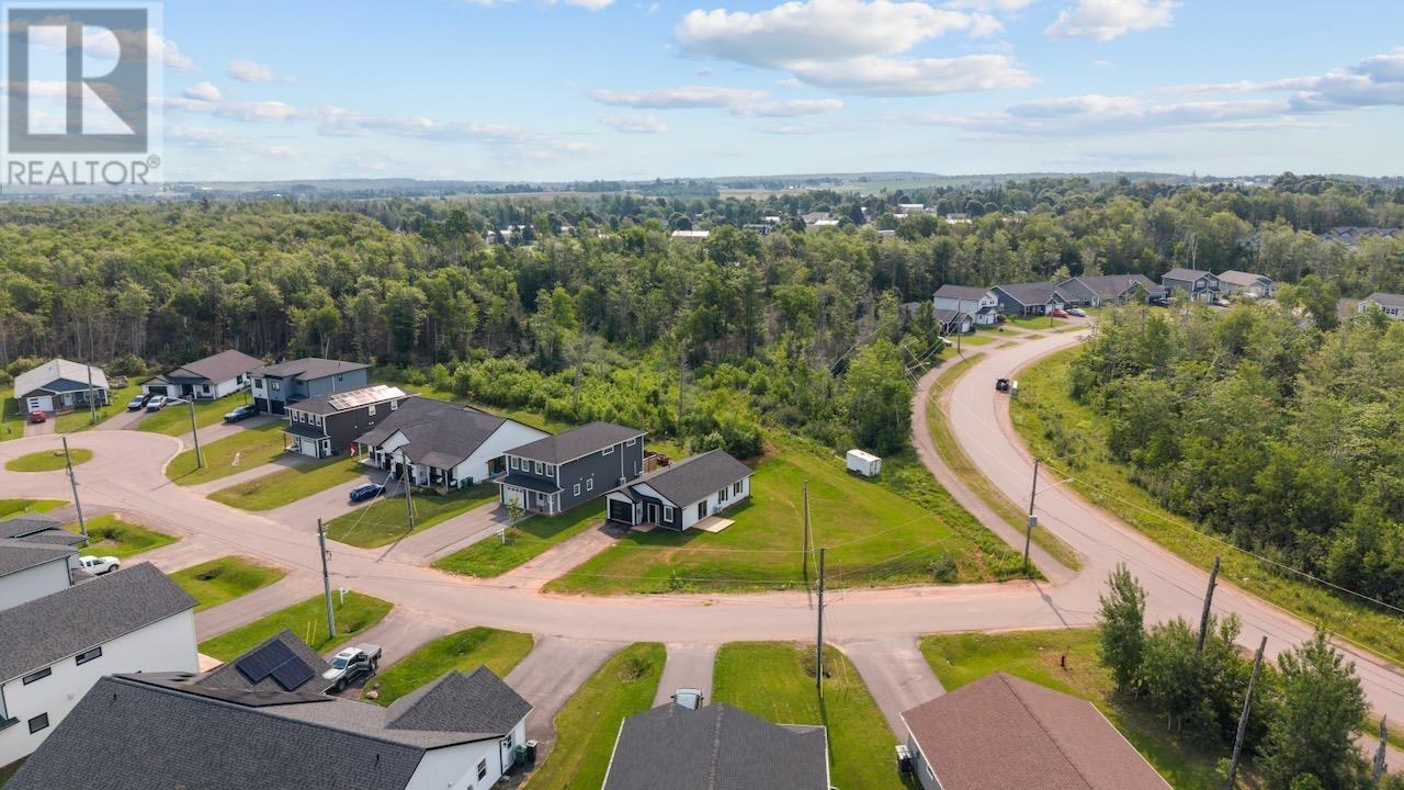 2 Balderston Court, Stratford, Prince Edward Island  C1B 4H1 - Photo 34 - 202625927