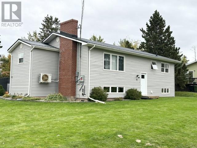 17 Aintree Drive, Stratford, Prince Edward Island  C1B 1L8 - Photo 1 - 202626062