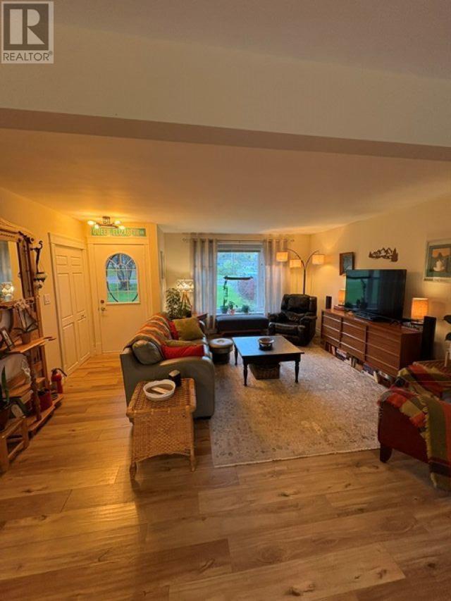 301 North Queen Elizabeth, Charlottetown, Prince Edward Island  C1A 3B4 - Photo 2 - 202626086