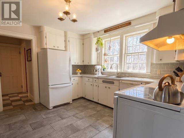 46 Broadway Street, Kensington, Prince Edward Island  C0B 1M0 - Photo 3 - 202626159