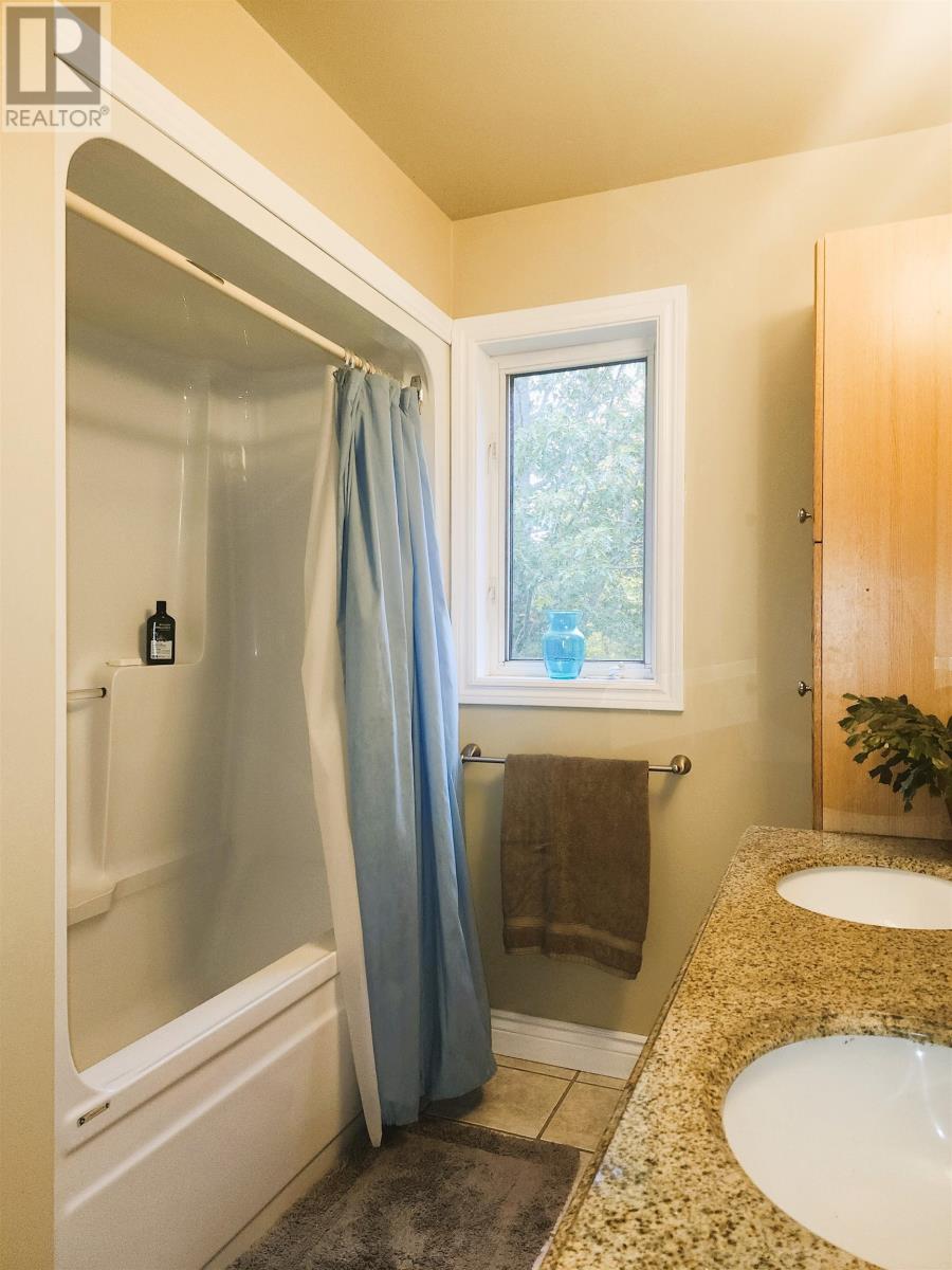 33 Macphail Park Road, Orwell, Prince Edward Island  C0A 2E0 - Photo 40 - 202626205