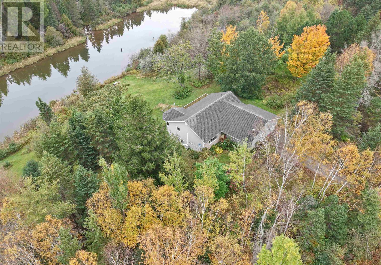 33 Macphail Park Road, Orwell, Prince Edward Island  C0A 2E0 - Photo 8 - 202626205