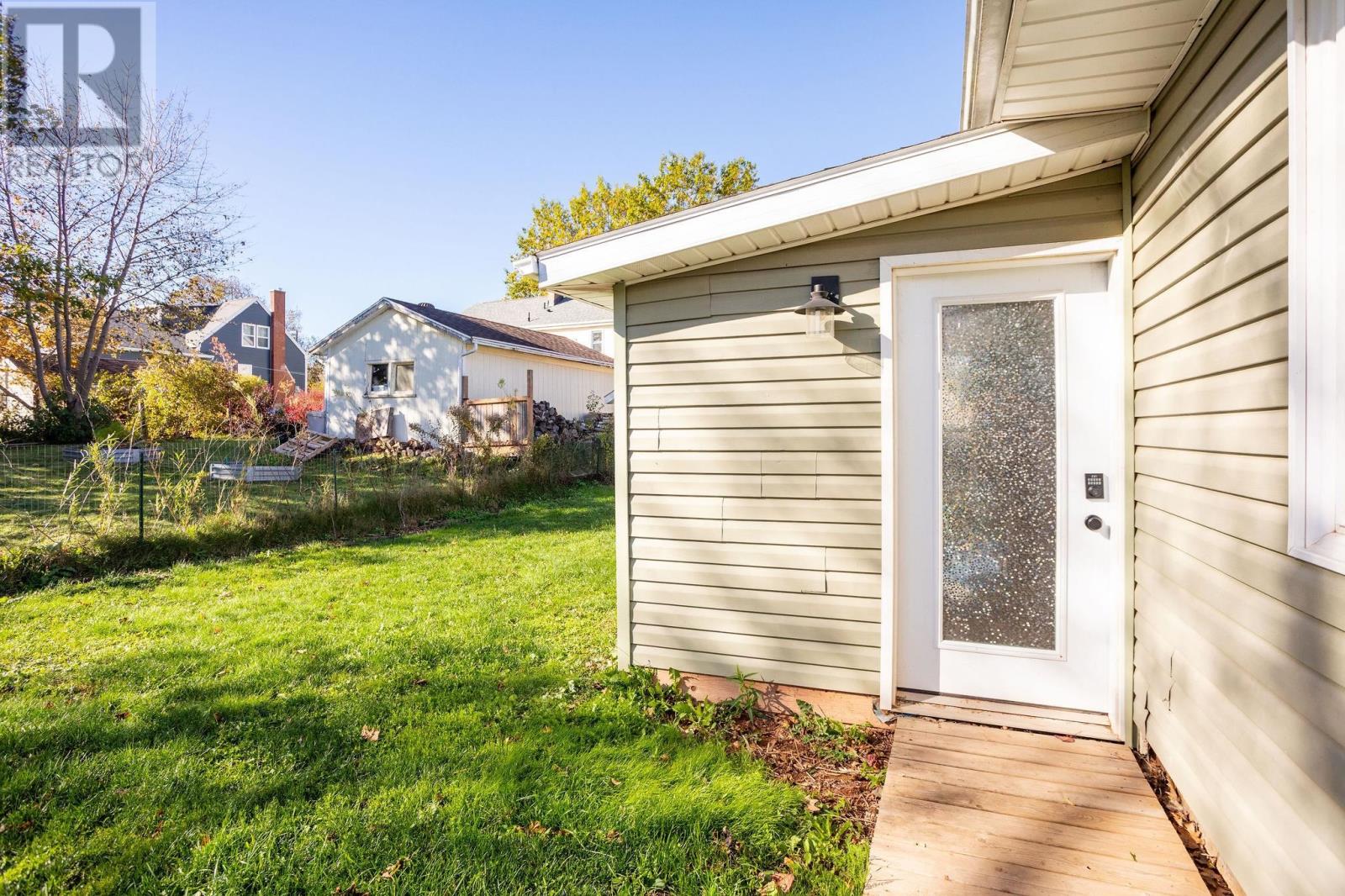 17 Beasley Avenue, Charlottetown, Prince Edward Island  C1A 5Z3 - Photo 41 - 202626352