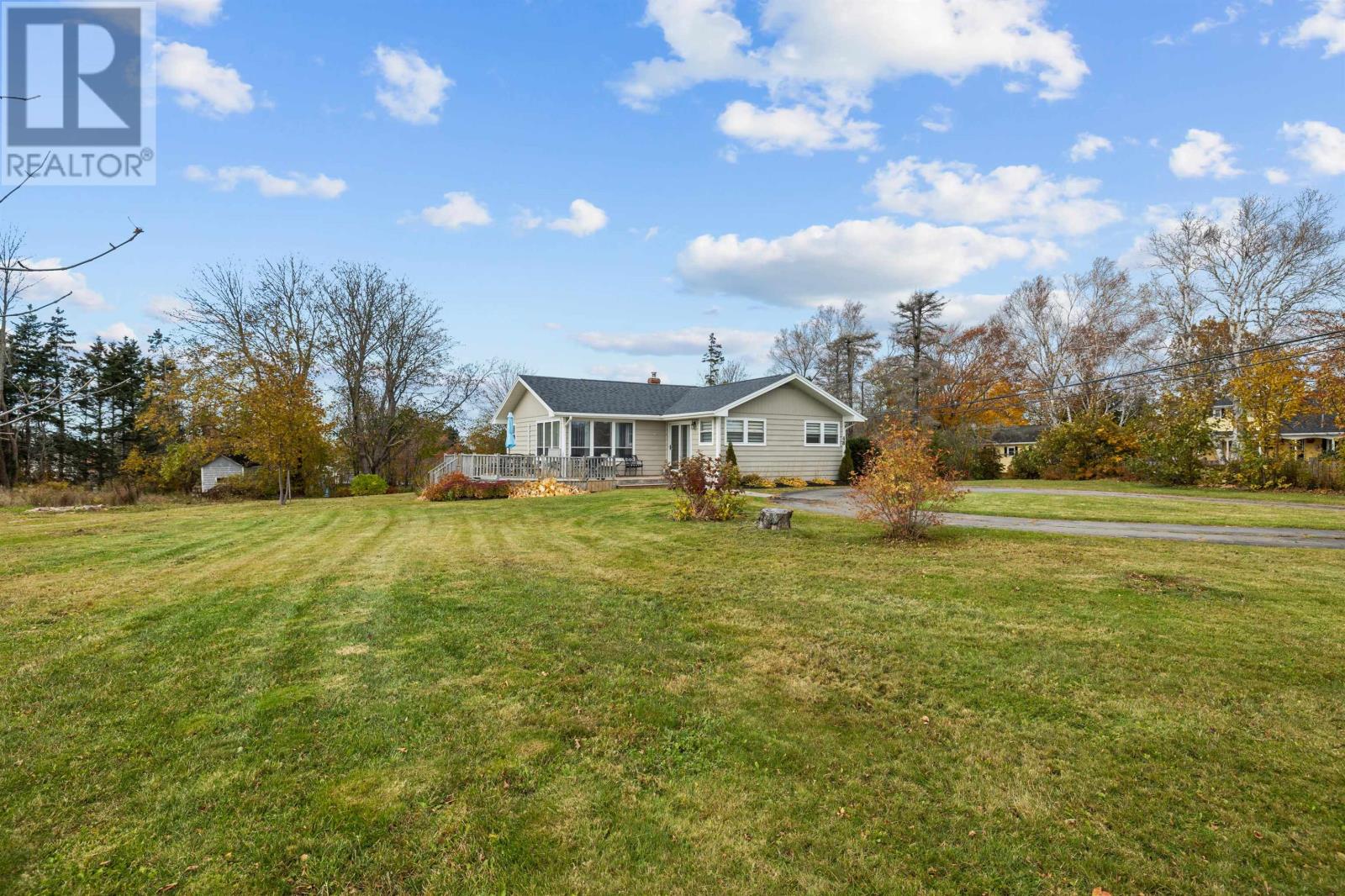 48 Keppoch Road, Stratford, Prince Edward Island  C1B 2J1 - Photo 34 - 202627041