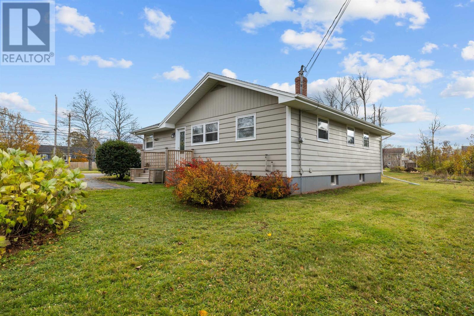 48 Keppoch Road, Stratford, Prince Edward Island  C1B 2J1 - Photo 35 - 202627041